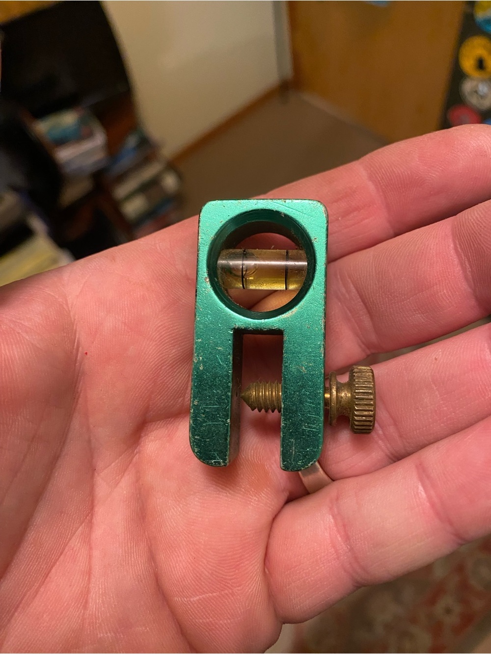 Green Anodized Aluminum “No-Dog Tools” Offset Electrician’s Level